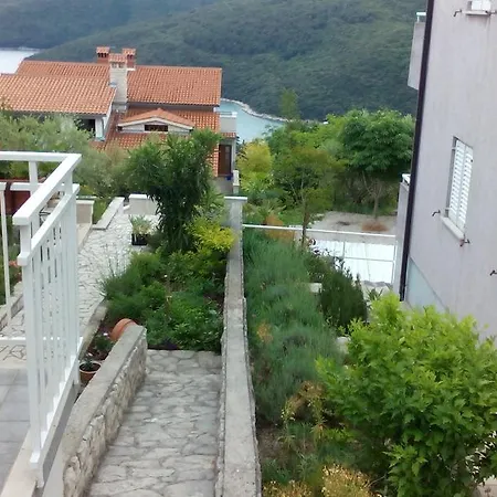 Apartments Mare Losinjska 16 Rabac Zimmer foto