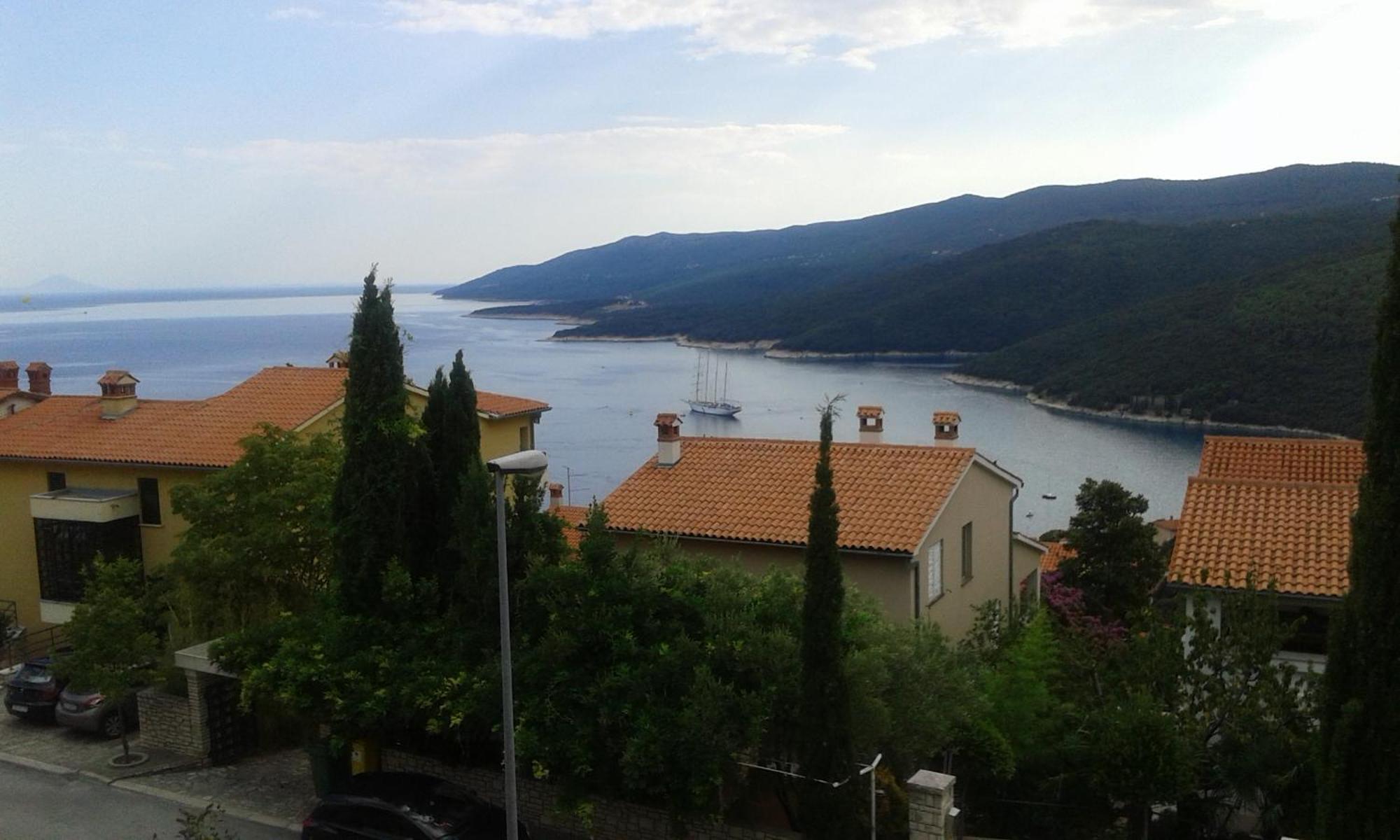 Mare Losinjska 16 *