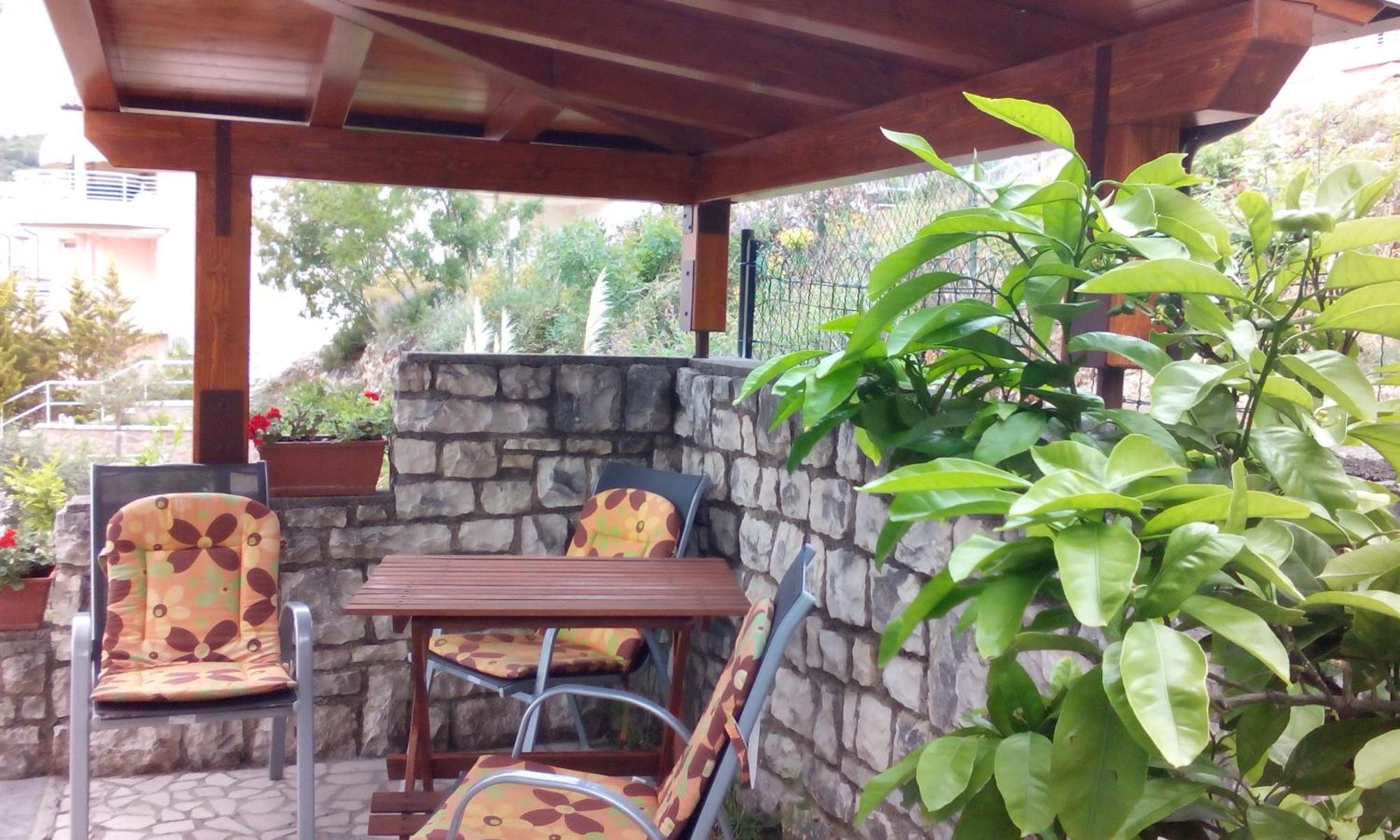 Apartment Mare Losinjska 16